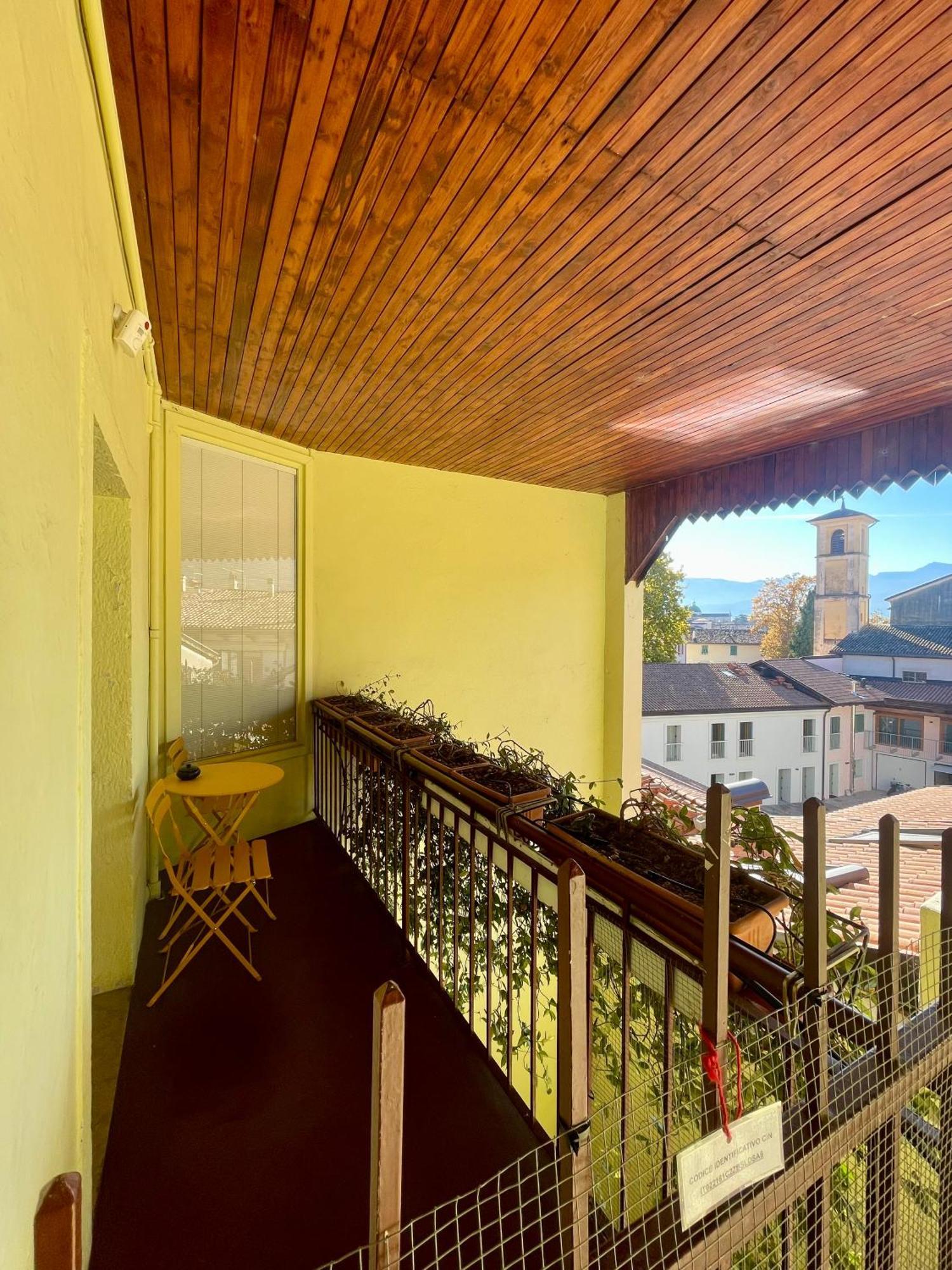 Appartamento Sui Tetti Del Centro Storico Rovereto  Eksteriør billede